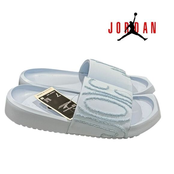 NEW Jordan Nola Slide Women's Celestine Blue Sandals 7 - Picture 2 of 8